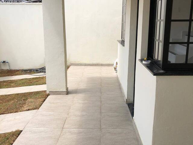 #431 - Casa Duplex para Venda em Sarzedo - MG - 2