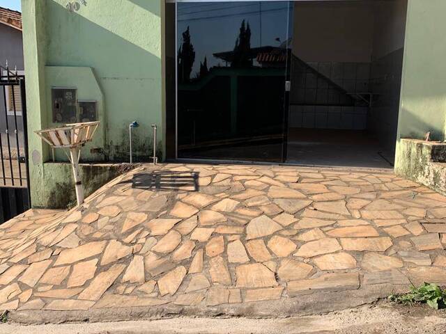 Casa para Venda em Sarzedo - 2