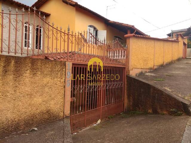 Casa para Venda em Sarzedo - 2