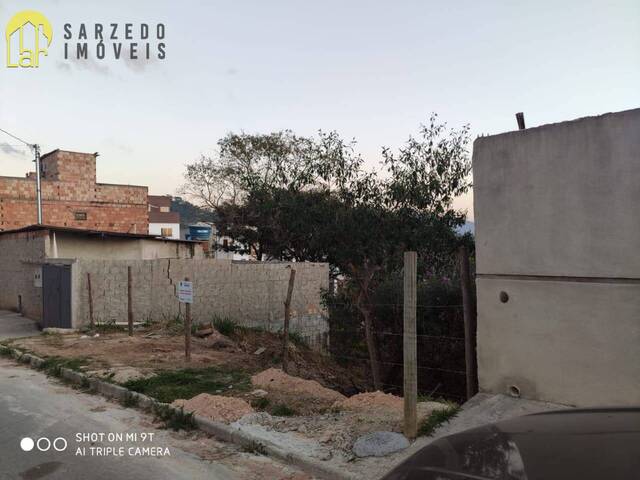 Lote para Venda em Sarzedo - 5