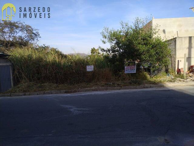 Lote para Venda em Sarzedo - 3