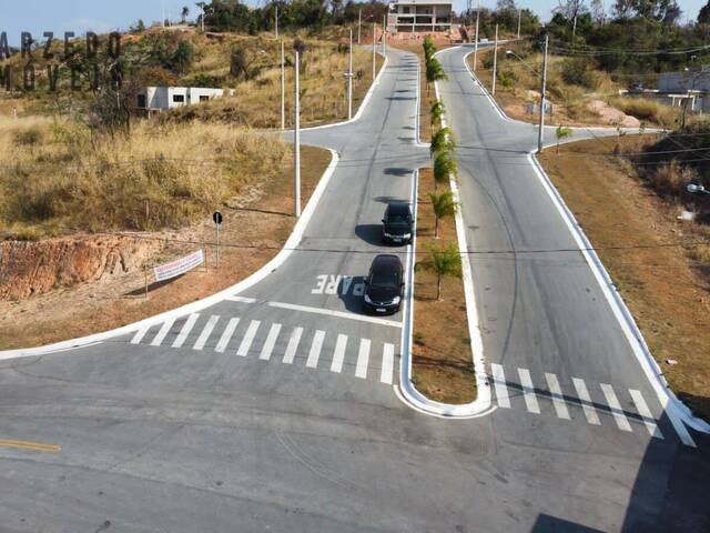 Lote para Venda em Sarzedo - 2