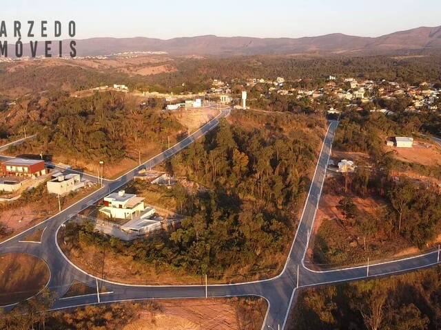 Lote para Venda em Sarzedo - 4