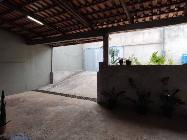 Casa para Venda em Sarzedo - 2