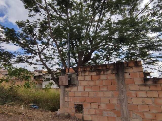 Lote para Venda em Sarzedo - 2