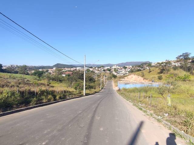 Lote para Venda em Sarzedo - 2