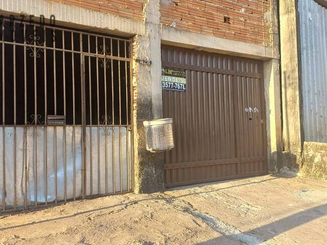 Casa para Venda em Sarzedo - 2