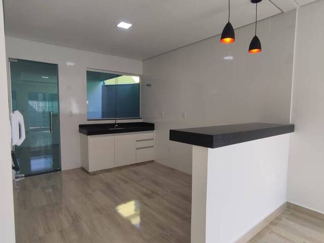 Casa Duplex para Venda em Sarzedo - 5