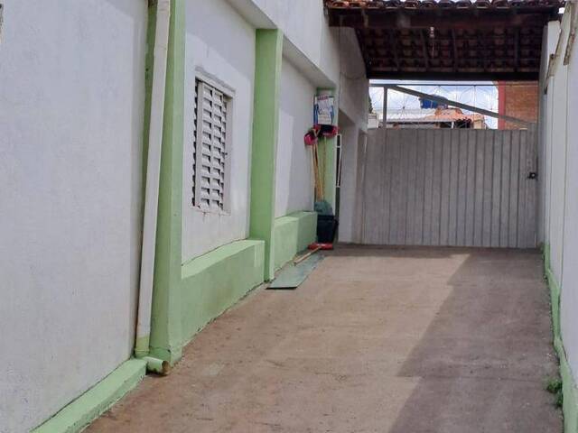 Casa para Venda em Sarzedo - 3