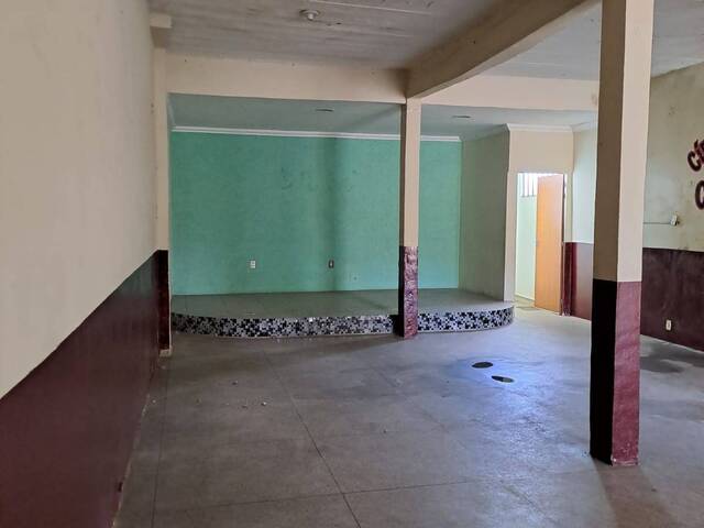 Barracão para Venda em Sarzedo - 3