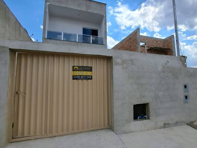 #676 - Casa Duplex para Venda em Sarzedo - MG - 1
