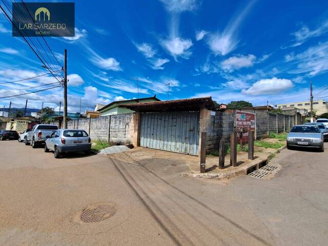 Casa para Venda em Sarzedo - 2