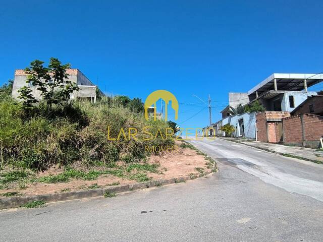 Lote para Venda em Sarzedo - 4