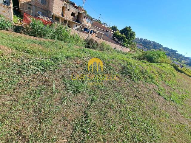 Terreno para Venda em Sarzedo - 4