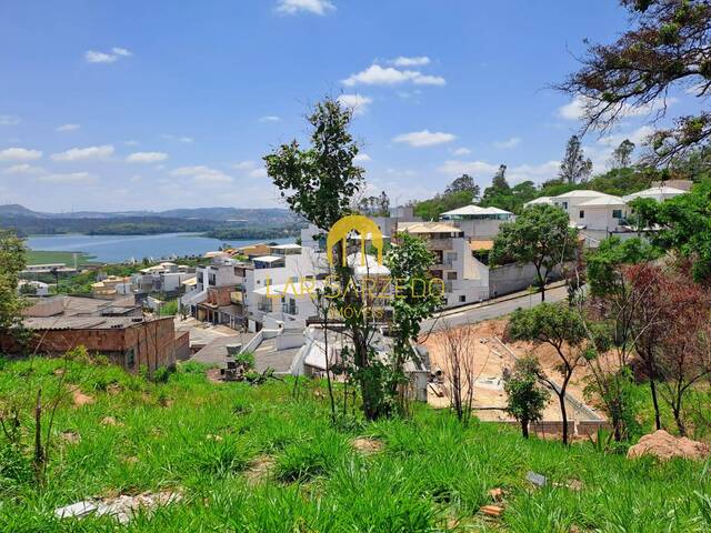 Lote para Venda em Sarzedo - 4