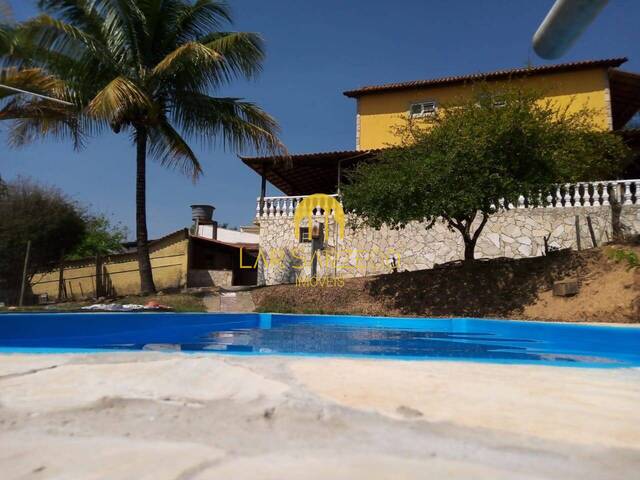 Casa para Venda em Sarzedo - 2