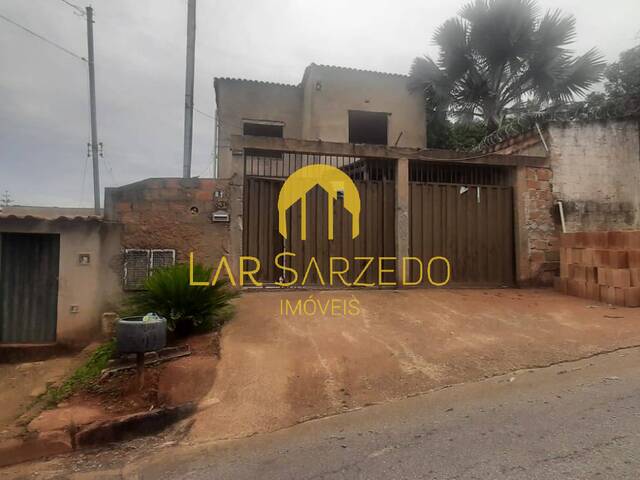 Casa para Venda em Sarzedo - 2