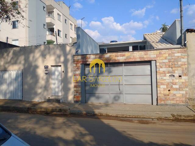 #934 - Casa Duplex para Venda em Sarzedo - MG - 1