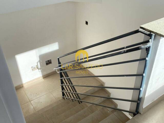 Cobertura para Venda em Sarzedo - 5