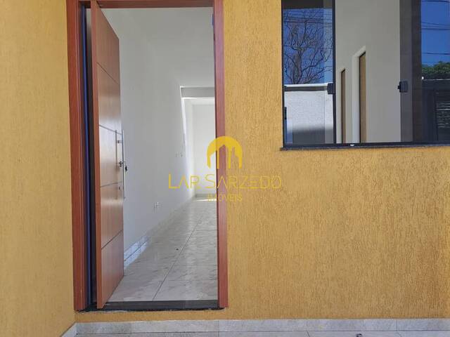 Casa Duplex para Venda em Sarzedo - 5