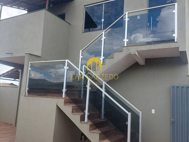 #460 - Apartamento para Venda em Sarzedo - MG