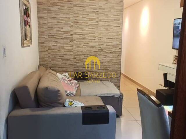 Casa Geminada para Venda em Sarzedo - 4