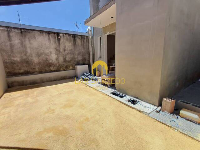 Casa Duplex para Venda em Sarzedo - 4