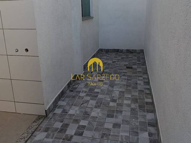 Casa Duplex para Venda em Ibirité - 5