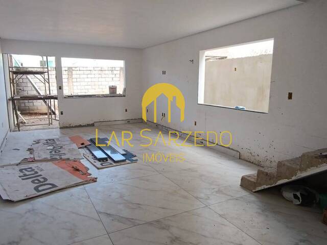 Casa Duplex para Venda em Sarzedo - 4