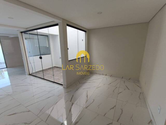 #389A - Casa para Venda em Sarzedo - MG