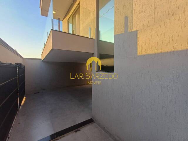 #711 - Casa para Venda em Mário Campos - MG