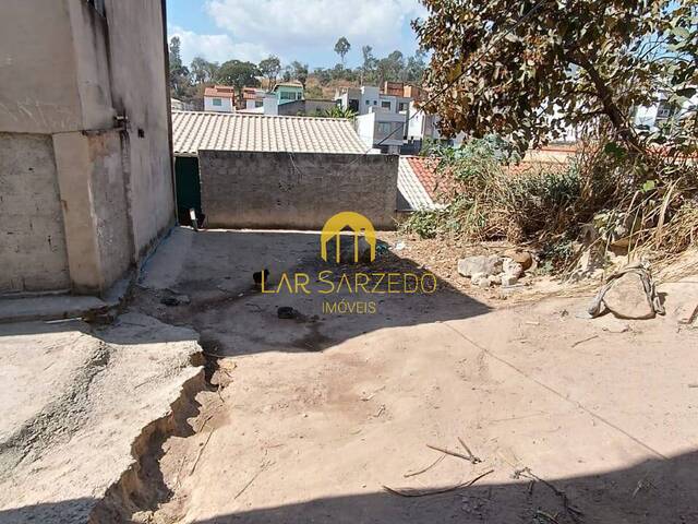 Lote para Venda em Sarzedo - 5