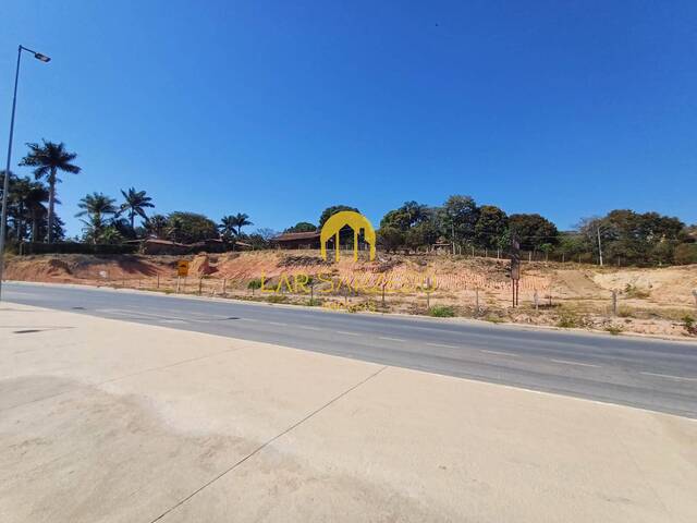 Lote para Venda em Sarzedo - 4