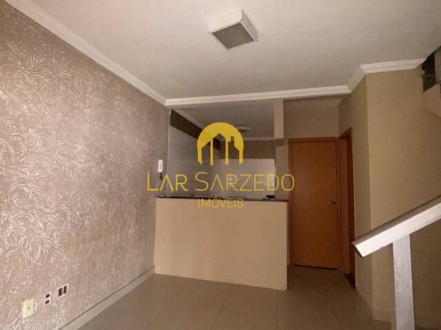 #893 - Casa Duplex para Venda em Sarzedo - MG