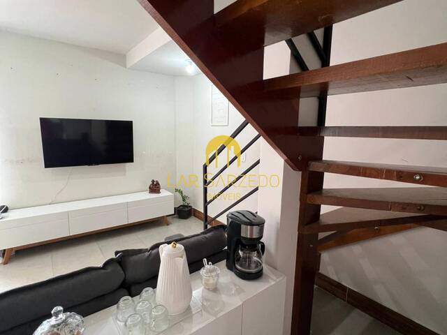 Casa Duplex para Venda em Ibirité - 4