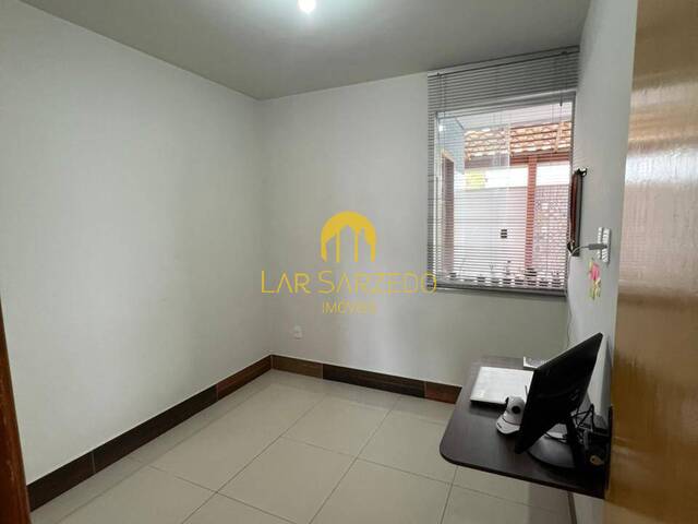 Casa Duplex para Venda em Ibirité - 5