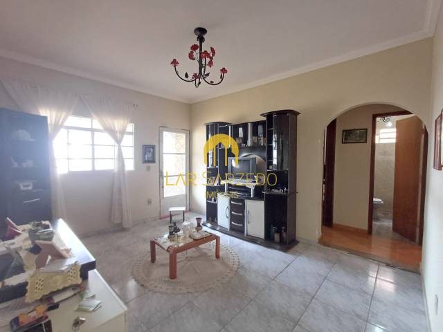 #1024 - Casa para Venda em Sarzedo - MG - 3