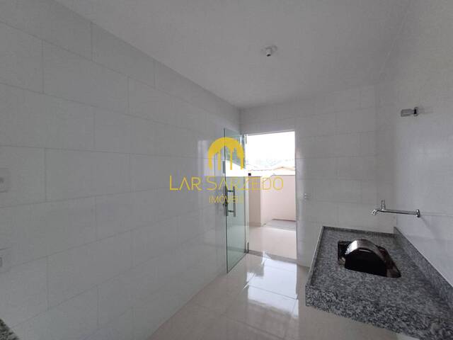 Casa Duplex para Venda em Ibirité - 5