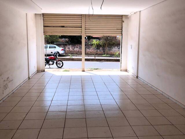 Loja para Venda em Sarzedo - 4